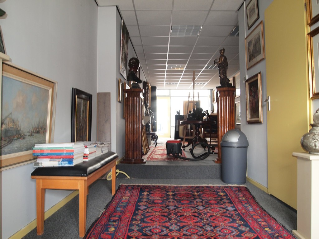 Binnenzijde winkelruimte Hoogstraat 136 Schiedam